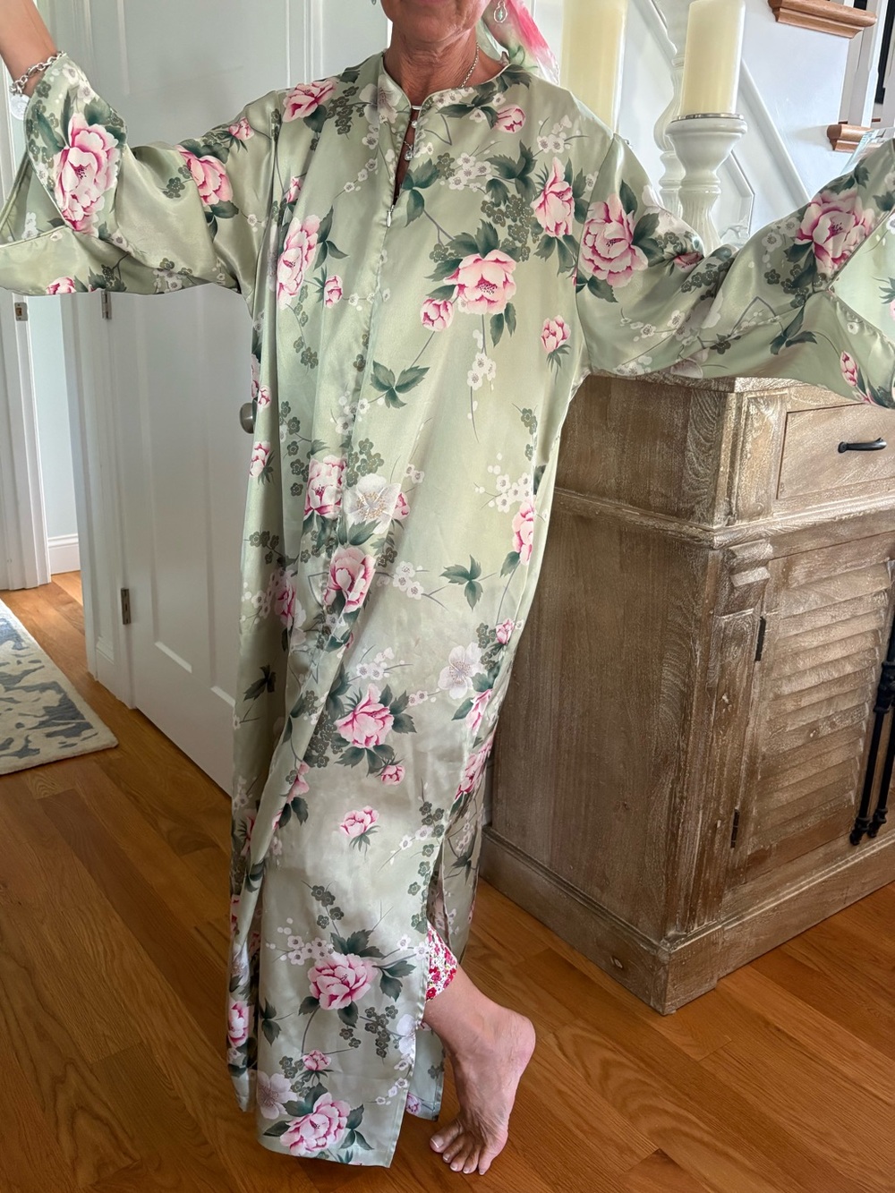 Vintage Oscar delaRenta Green Floral Satin Kaftan